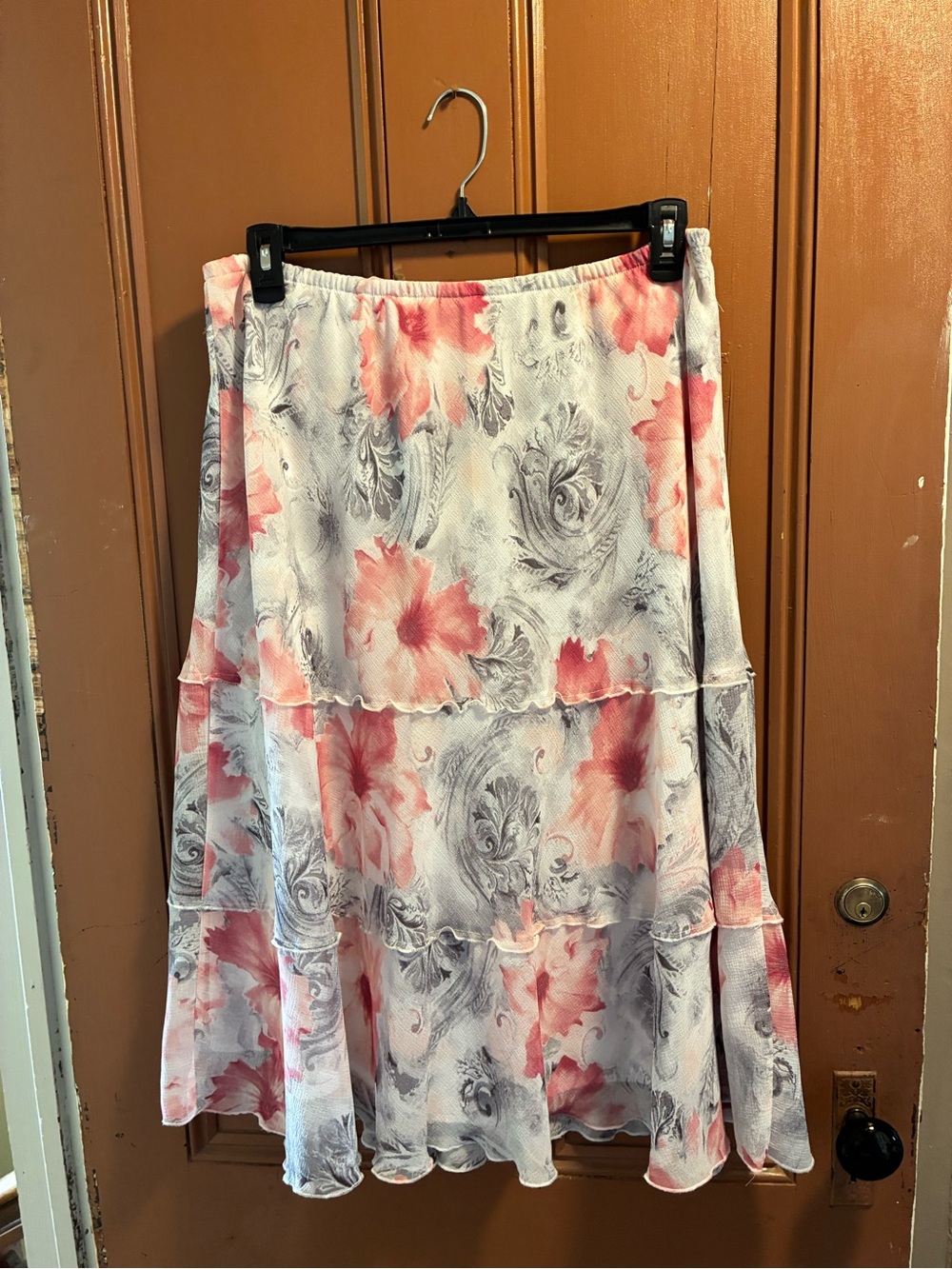 Alfred Dunner Coral Pink and Light Gray Floral Tiered A-Line Skirt